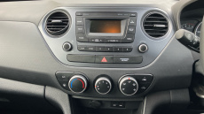 Hyundai i10 1.0 SE 5dr Petrol Hatchback